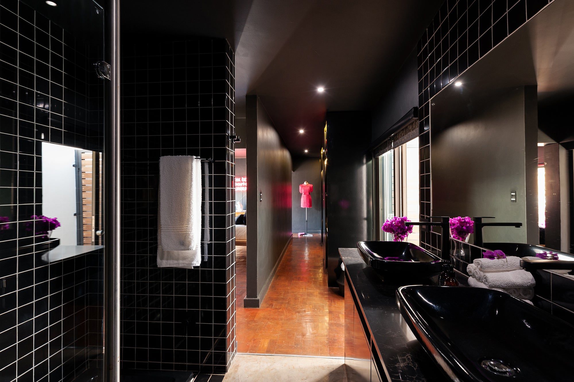 Treat yourself - Photoshoot and Luxury Stay